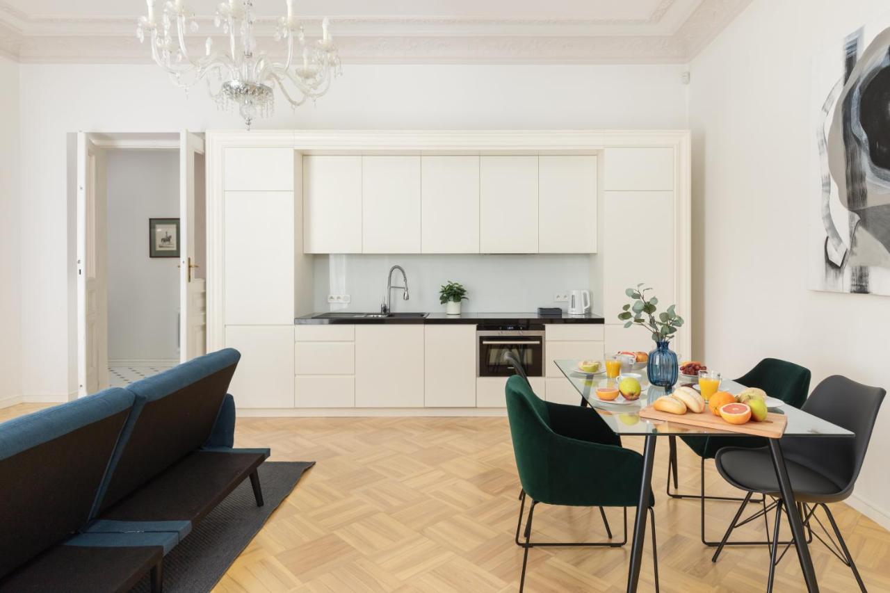 Marszalkowska 58 - Classy Two Bedroom Apartment With Balcony By Noclegi Renters ワルシャワ エクステリア 写真