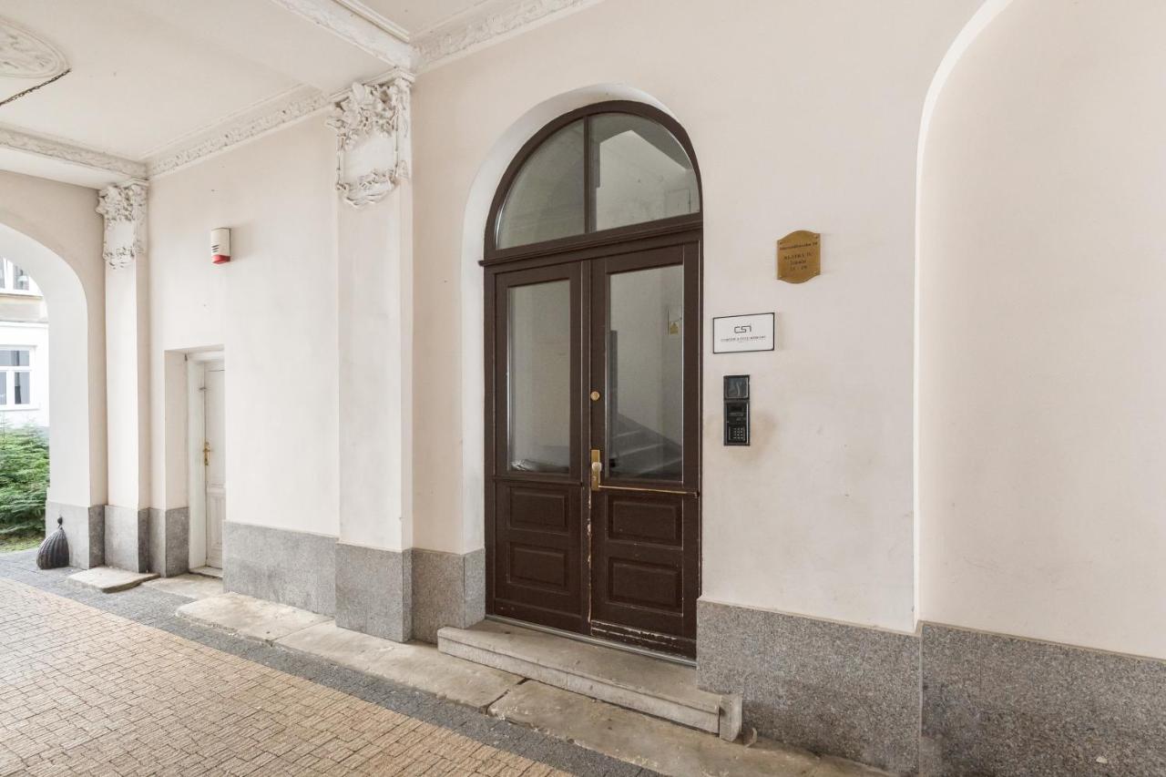 Marszalkowska 58 - Classy Two Bedroom Apartment With Balcony By Noclegi Renters ワルシャワ エクステリア 写真