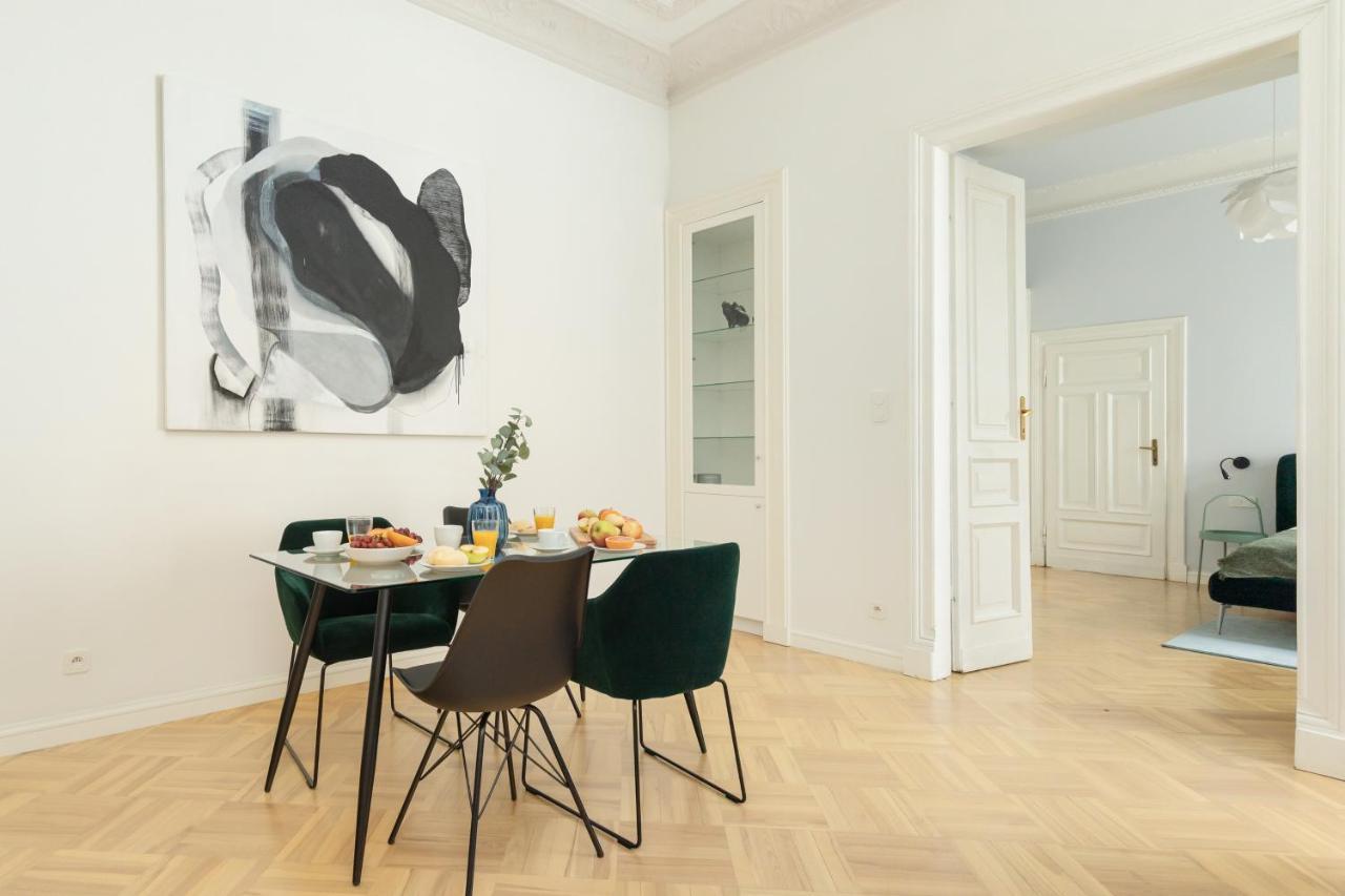 Marszalkowska 58 - Classy Two Bedroom Apartment With Balcony By Noclegi Renters ワルシャワ エクステリア 写真